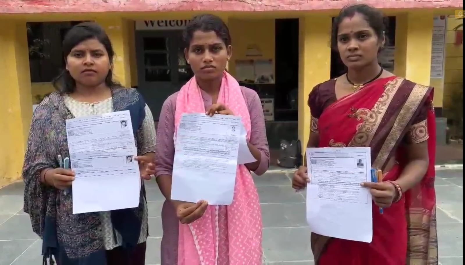 क्या नियमों में मानवीयता की कोई जगह नहीं?