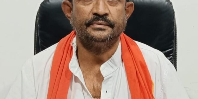 शिवसेना का विरोध शिक्षकों के आंदोलन को समर्थन