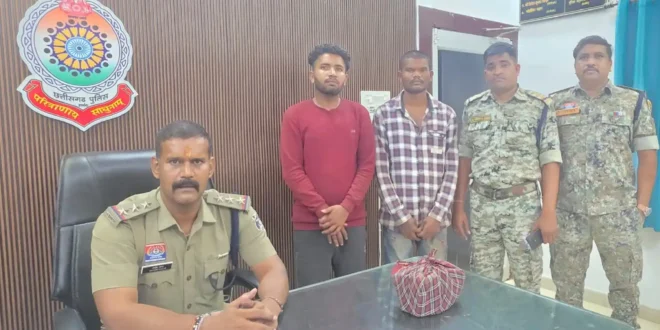 कांकेर पुलिस, नशीली दवाओं की तस्करी, अवैध दवाएँ, NDPS Act, Nitrosun-10, Anyrex Plus, ड्रग माफिया, कांकेर न्यूज़, छत्तीसगढ़ क्राइम न्यूज़, बस स्टैंड कांकेर, पुलिस कार्रवाई, नशा कारोबार, युवाओं में नशा, उड़ीसा कनेक्शन, राजु मेडिकल स्टोर, अपराध समाचार, बस्तर रेंज, तस्करी नेटवर्क,