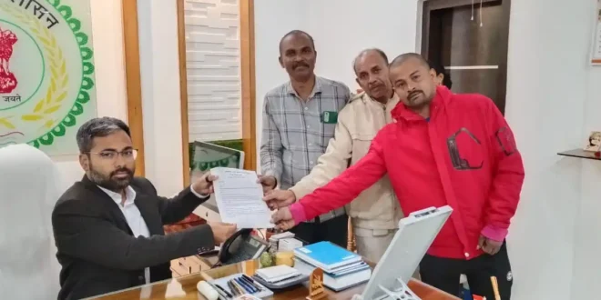 ईएसआई में बड़ा घोटाला? कांकेर के सभी निकायों में जांच की मांग कर्मचारी बीमा राशि गायब? यूनियन ने कलेक्टर से लगाई गुहार #KankerNews #ESI #CorruptionExposed #ChhattisgarhNews