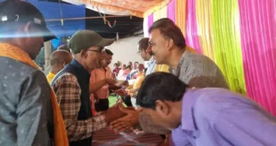 श्रद्धा और भक्ति से सराबोर हुआ पूरा गांव....सुप्रसिद्ध कथावाचक कामता प्रसाद जी ने बांधा समां प्रभावशाली कथा वाचन से मंत्रमुग्ध हुए श्रद्धालु....जन सहयोग अध्यक्ष अजय पप्पू मोटवानी रहे मुख्य अतिथि #Tarsgaon #KankerNews #Kanker #Rudrabhishek #Mahadev #HarHarMahadev #ShivBhakti #BhaktiNews
